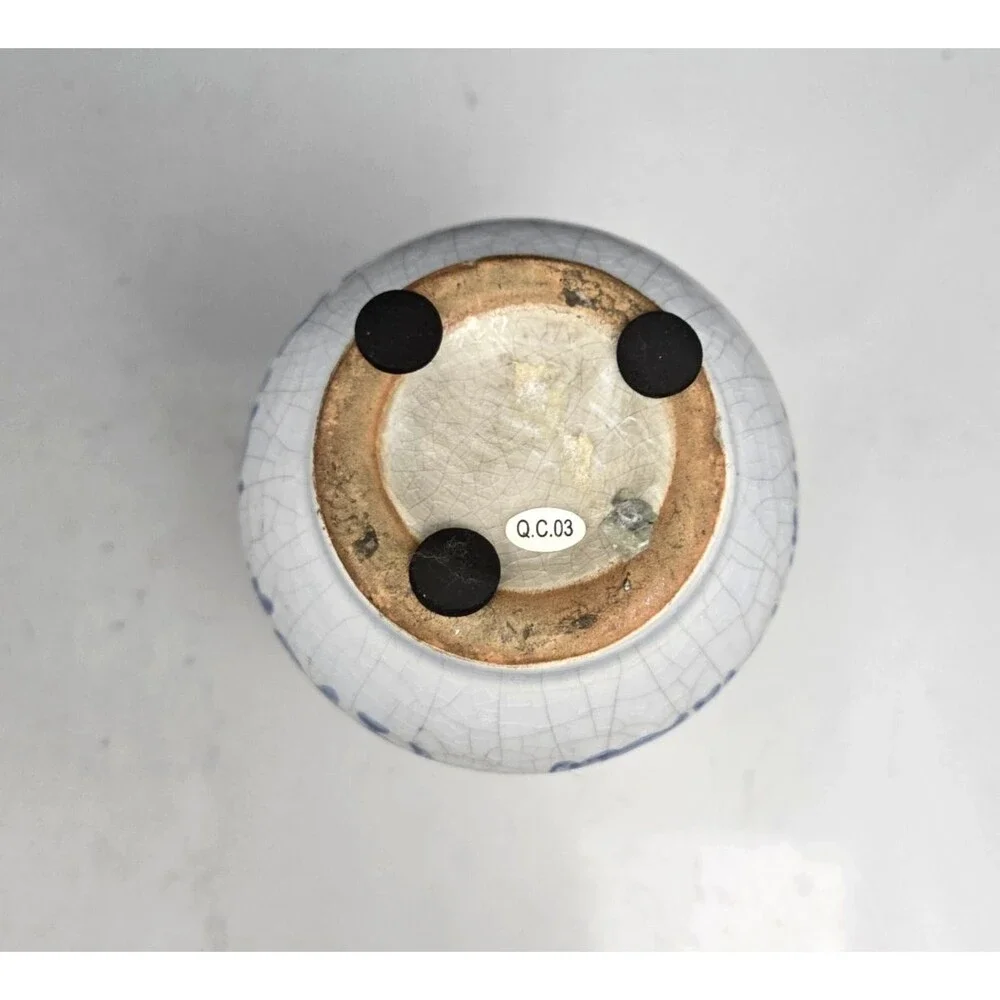 Blue and White Terracotta Vase Distressed Finish Floral Scroll Shabby Chic 7.5" - Picture 7 of 9